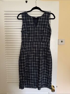 Classic Navy Tweed Sheath Dress - Elegant Workday Style